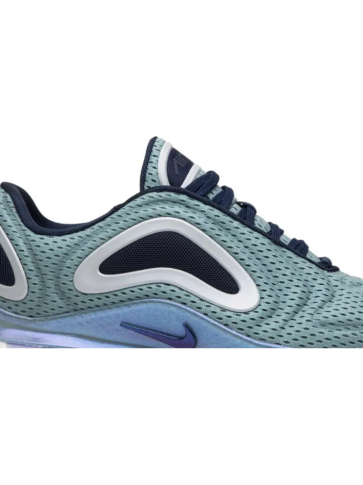 Кроссовки Nike Wmns Air Max 720 'Northern Lights Day' — изображение 2 из 8, зеленый