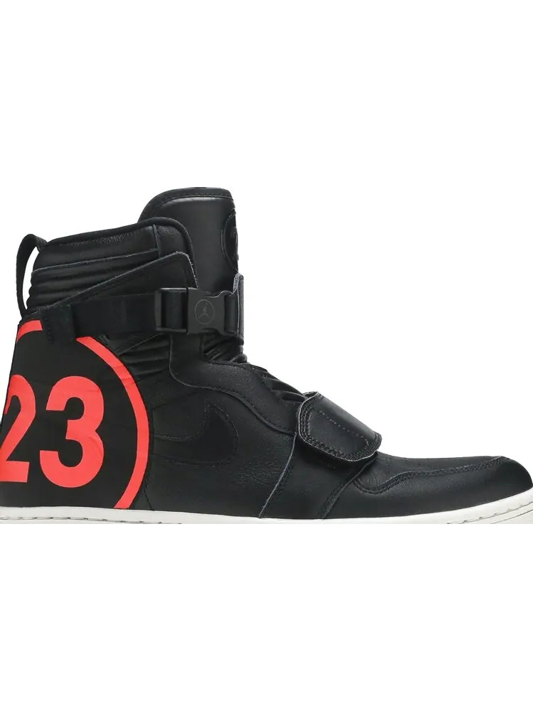 Кроссовки Air Jordan 1 Moto Black — изображение 2 из 8, черный