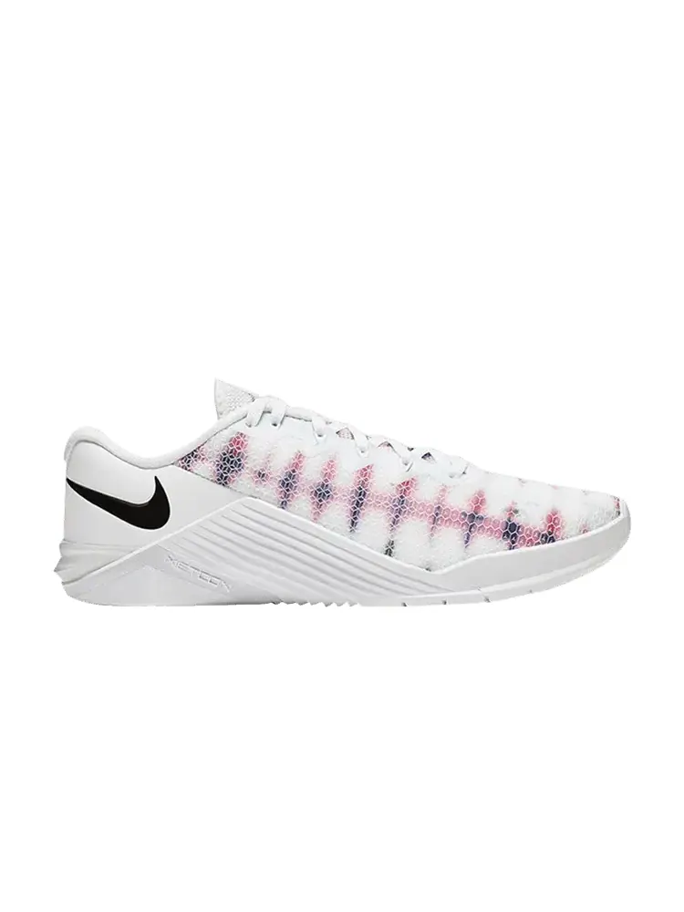Кроссовки Nike Wmns Metcon 5 AMP 'White Dye' — изображение 1 из 1, белый/черный/мульти