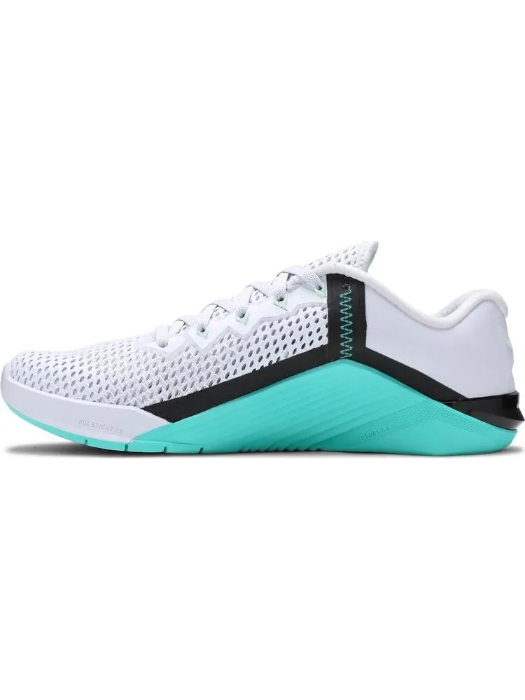 Кроссовки Nike Wmns Metcon 6 'Football Grey Jade' — изображение 3 из 8, серый