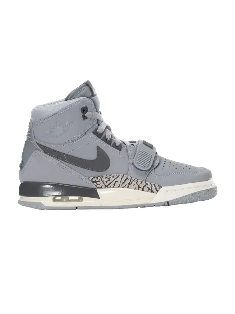 Кроссовки Air Jordan Jordan Legacy 312 GS 'Wolf Grey' — изображение 1 из 1, серый