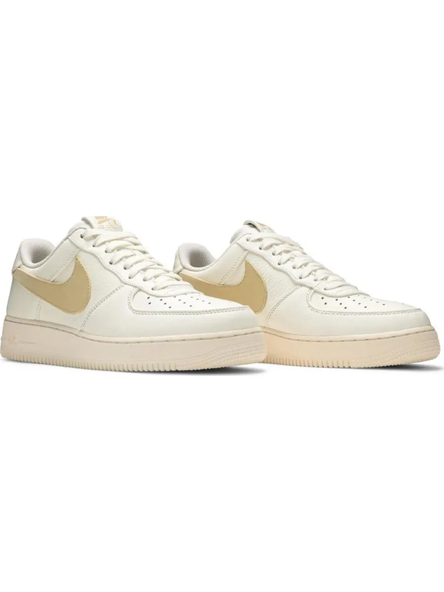 Кроссовки Nike Air Force 1 Low '07 Premium 'Oversize Swoosh Sail' — изображение 2 из 4, кремовый/мультиколор