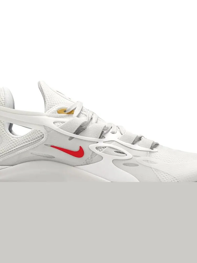 Кроссовки Nike Signal D/MS/X 'Summit White — изображение 2 из 8, бежевый