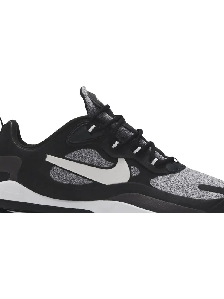 Кроссовки Nike Wmns Air Max 270 React 'Black' — изображение 2 из 8, черный