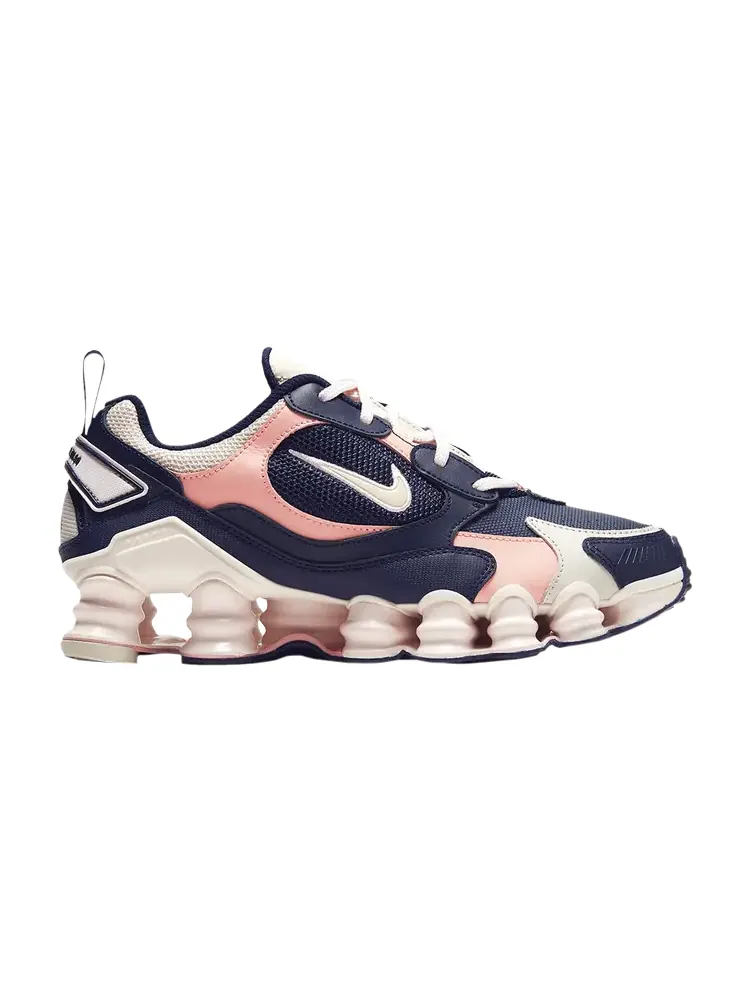 Кроссовки Nike Wmns Shox Nova — изображение 1 из 1, розовый