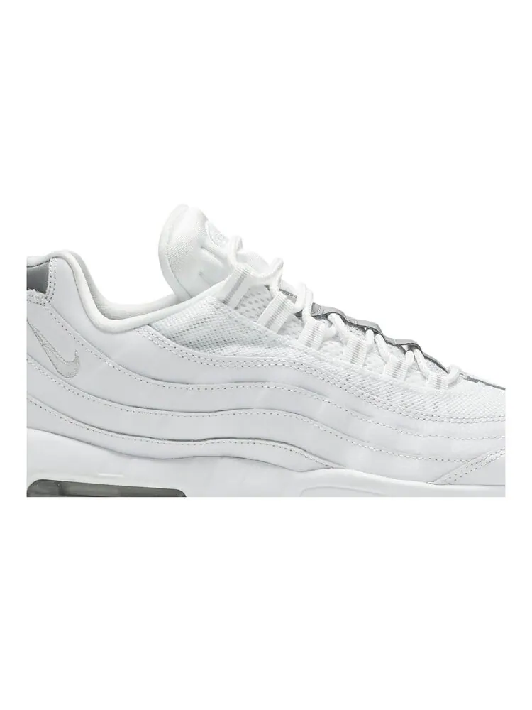 Кроссовки Nike Air Max 95 Essential 'White Silver' — изображение 2 из 4, белый