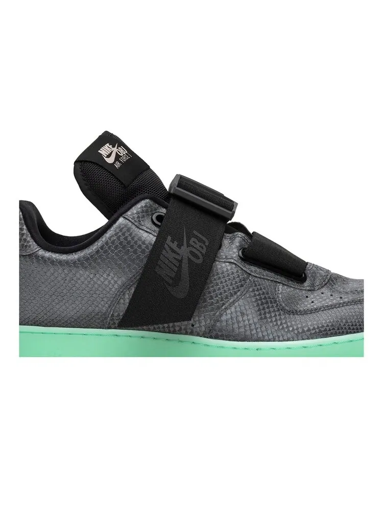 Кроссовки Nike Odell Beckham Jr. x Air Force 1 Utility 'Cool Grey' — изображение 2 из 4, серый