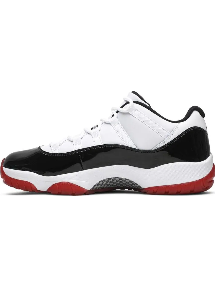 Кроссовки Air Jordan 11 Retro Low Concord-Bred — изображение 3 из 8, белый