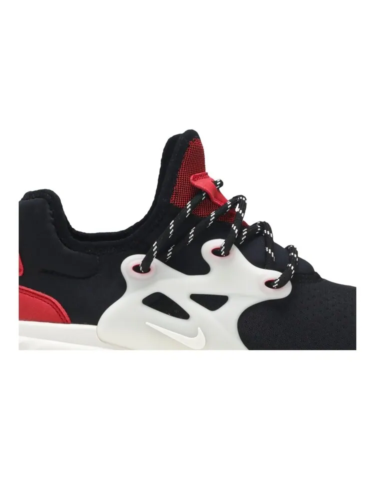 Кроссовки Nike React Presto 'Chatty Matador' — изображение 2 из 4, черный