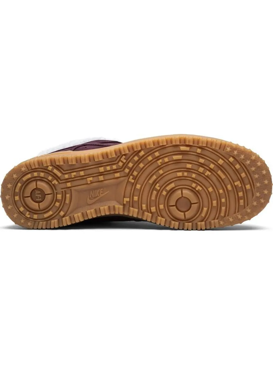 Кроссовки Nike Air Force 1 Premium Winter 'Burgundy Crush' — изображение 4 из 4