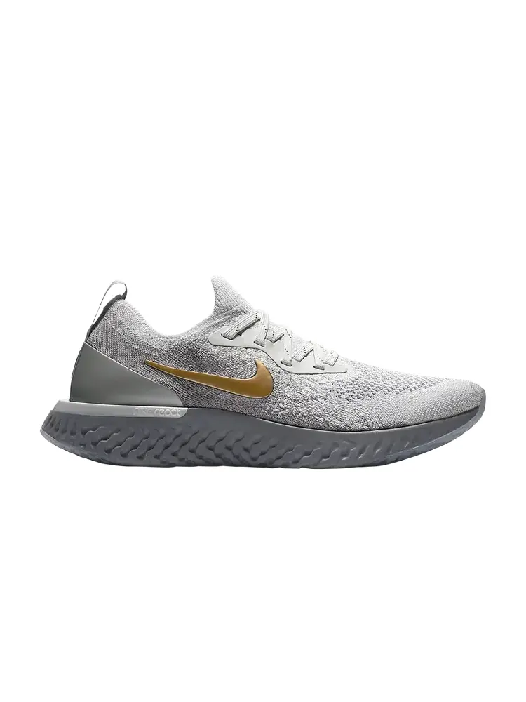 Кроссовки Nike Wmns Epic React Flyknit Premium 'Vast Grey Gold' — изображение 1 из 1, серый