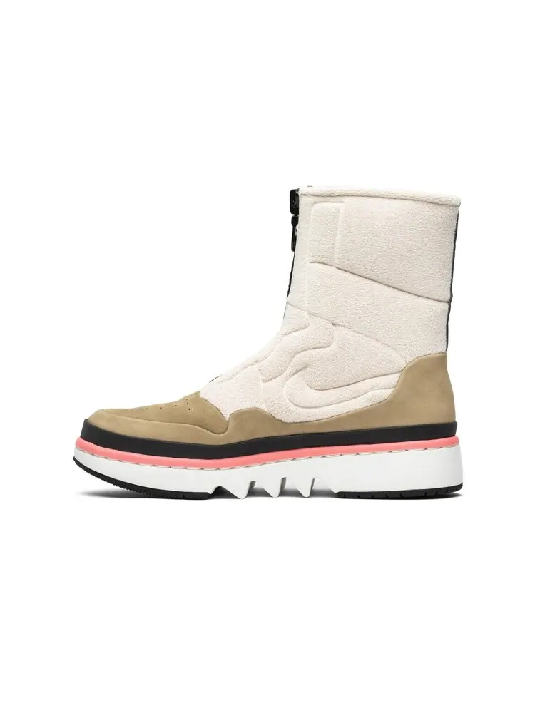 Кроссовки Air Jordan Wmns Air Jordan 1 Retro Jester XX 'Utility Pack' — изображение 3 из 4, загар
