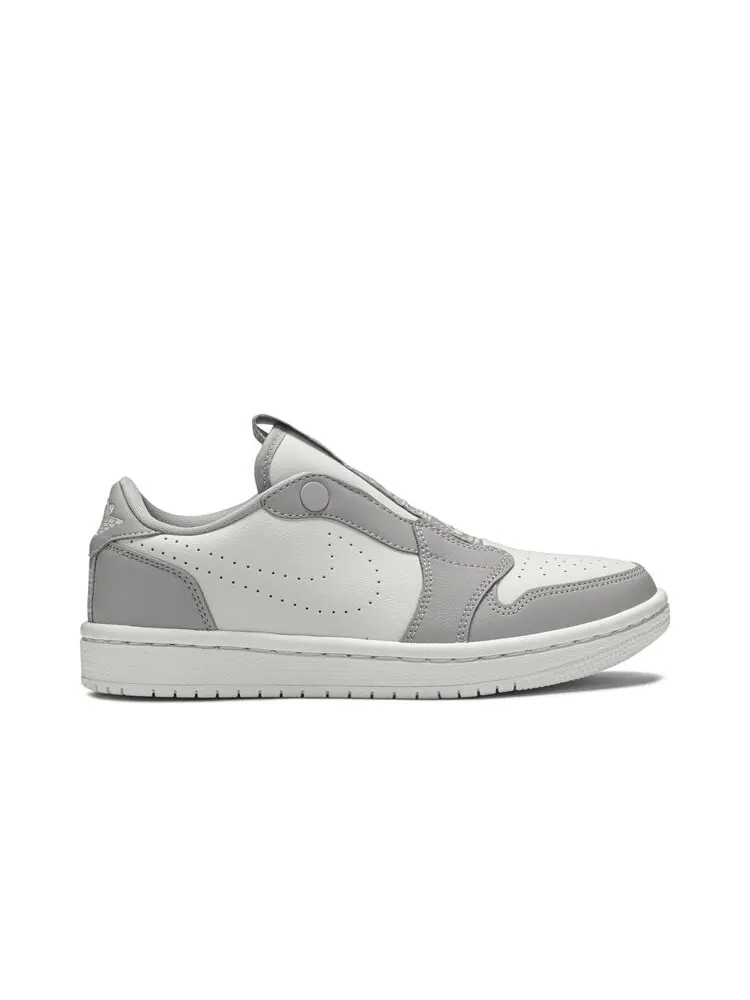 Кроссовки Air Jordan Wmns Air Jordan 1 Low Slip 'Atmosphere Grey' — изображение 1 из 4, серый