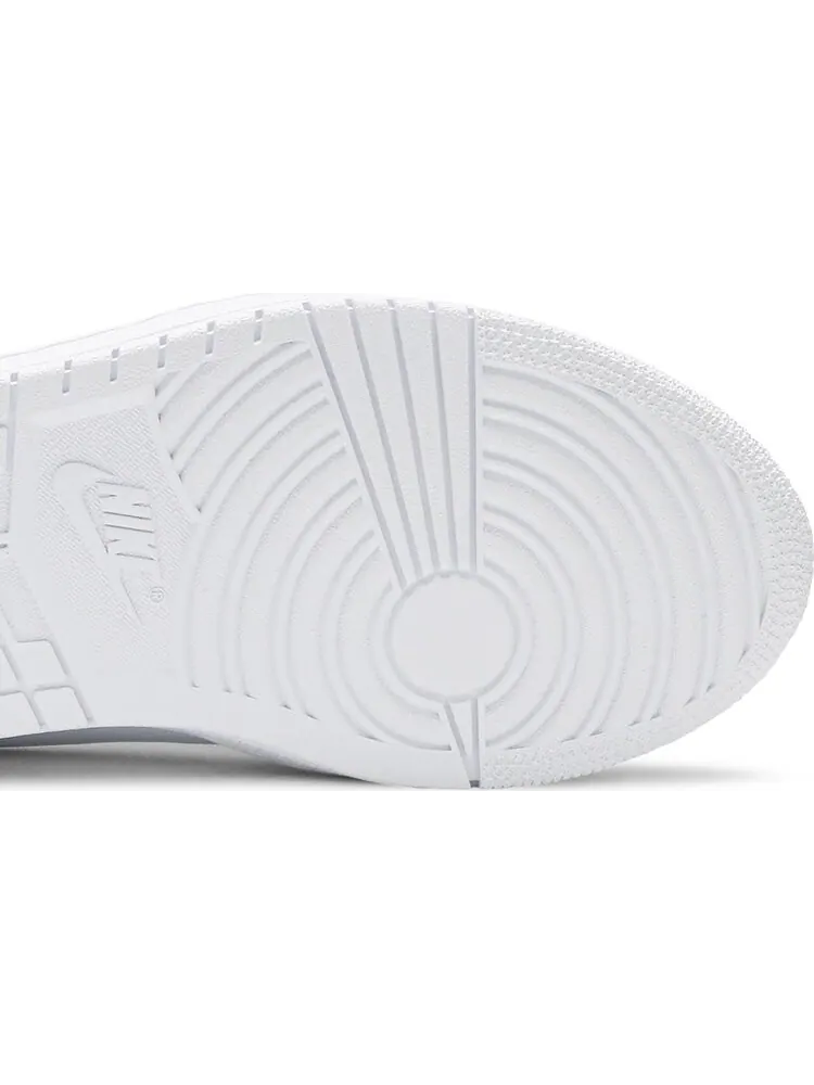 Кроссовки Wmns Air Jordan 1 Low Slip White — изображение 5 из 8, белый