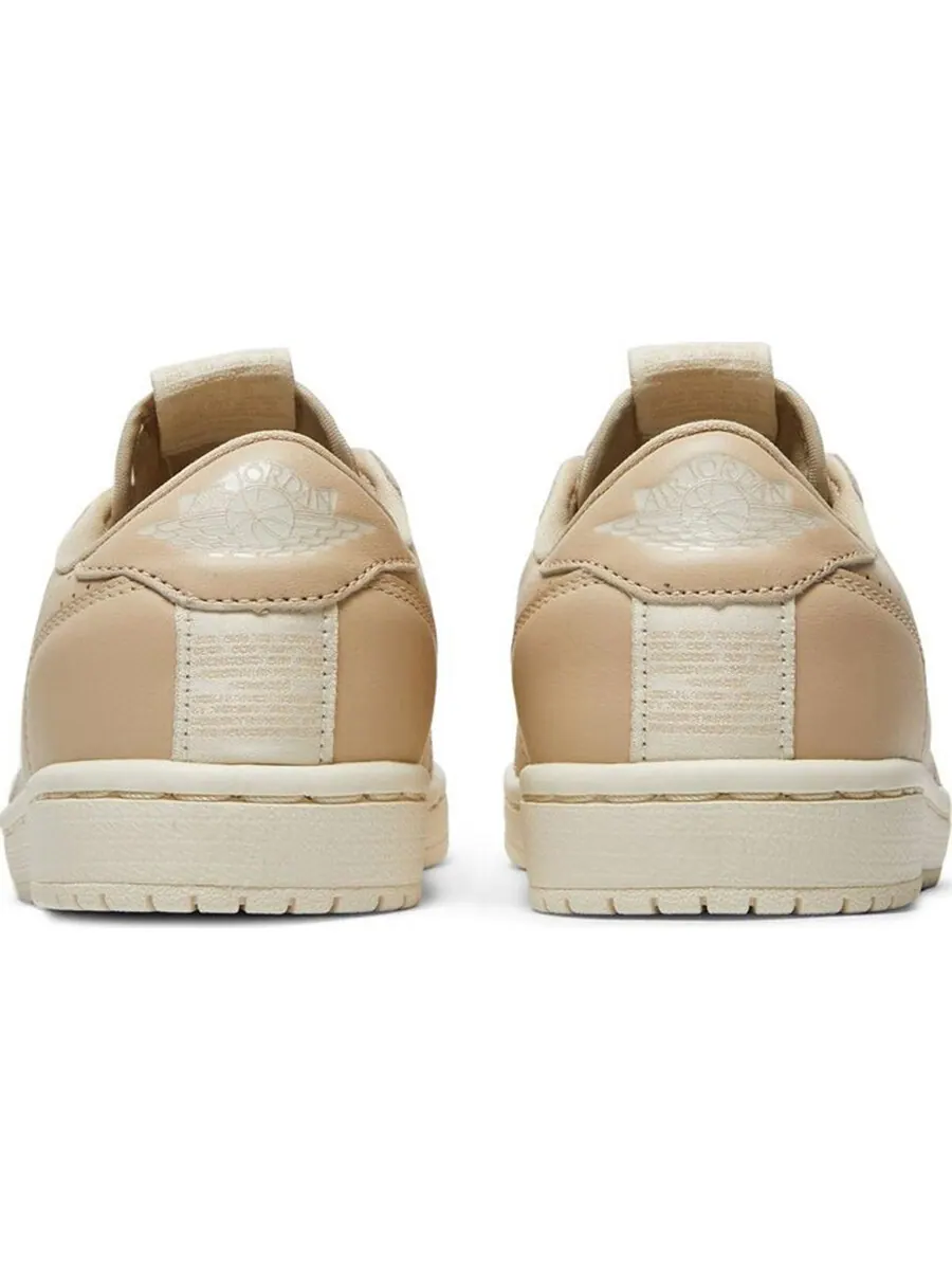 Кроссовки Nike Air Jordan Wmns 1 Low Slip-On 'Desert Ore' — изображение 3 из 4, бежевый