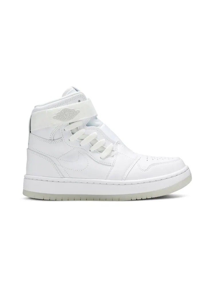 Кроссовки Air Jordan Wmns Air Jordan 1 Nova XX 'White' — изображение 1 из 4, белый