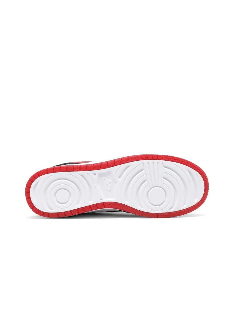 Кроссовки Air Jordan Wmns Air Jordan 1 Nova XX 'Bred Toe' — изображение 4 из 4, красный