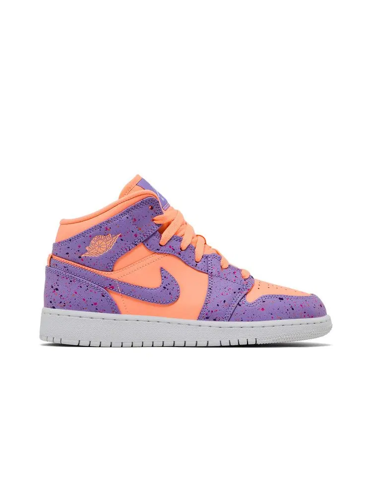 Кроссовки Air Jordan Air Jordan 1 Mid SE GS 'Atomic Pulse' — изображение 2 из 9