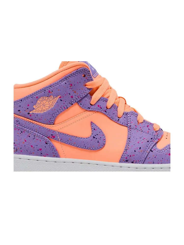 Кроссовки Air Jordan Air Jordan 1 Mid SE GS 'Atomic Pulse' — изображение 3 из 9