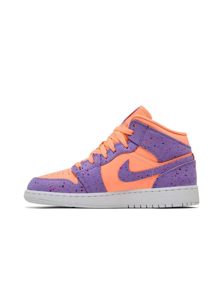 Кроссовки Air Jordan Air Jordan 1 Mid SE GS 'Atomic Pulse' — изображение 4 из 9