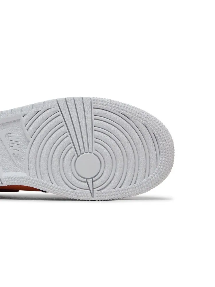 Кроссовки Air Jordan Air Jordan 1 Mid SE GS 'Atomic Pulse' — изображение 6 из 9