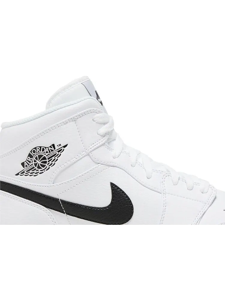Кроссовки Air Jordan 1 Retro Metal 'White Black' — изображение 2 из 4, белый