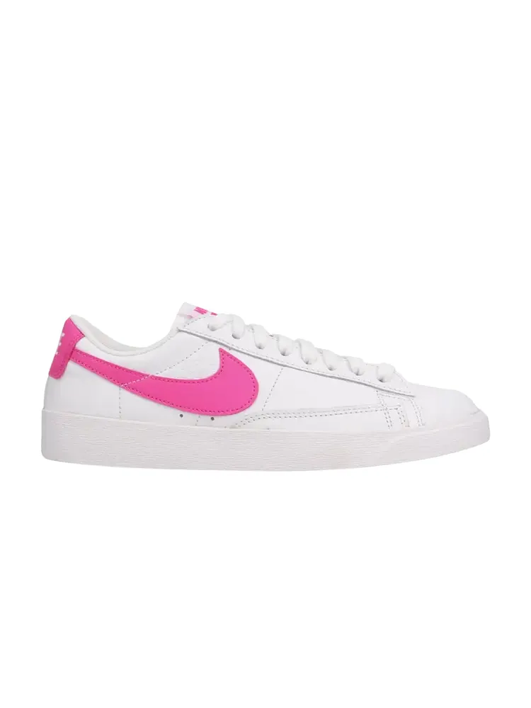 Кроссовки Nike Wmns Blazer Low LE — изображение 1 из 1, белый