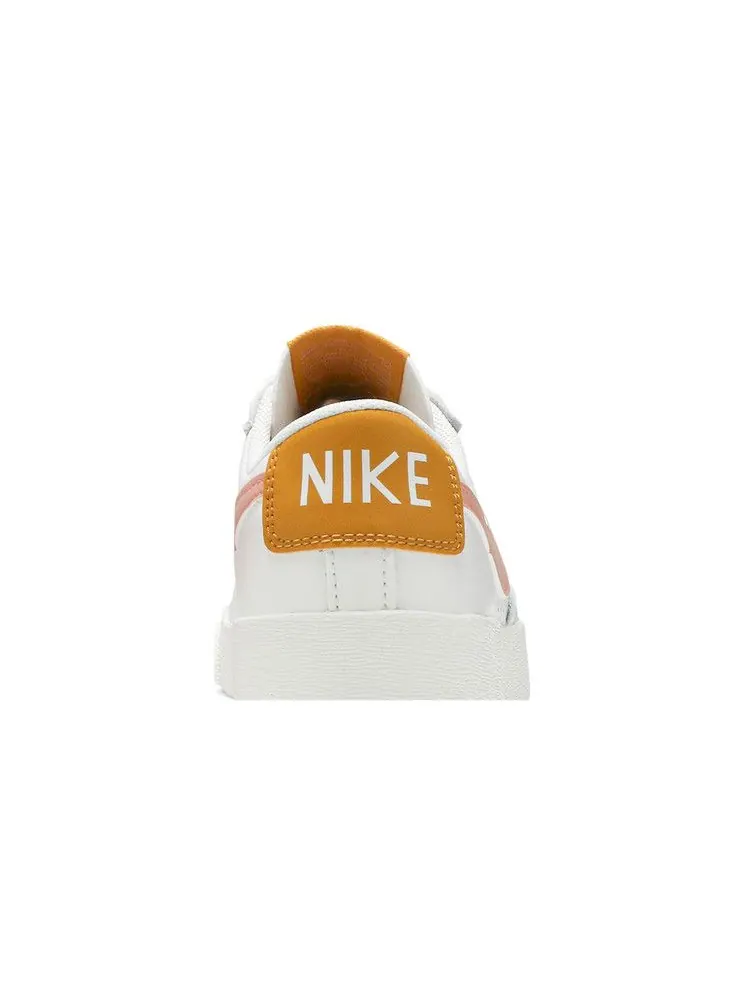 Кроссовки Nike Wmns Blazer Low 'Pink Quartz' — изображение 8 из 9, белый/розовый