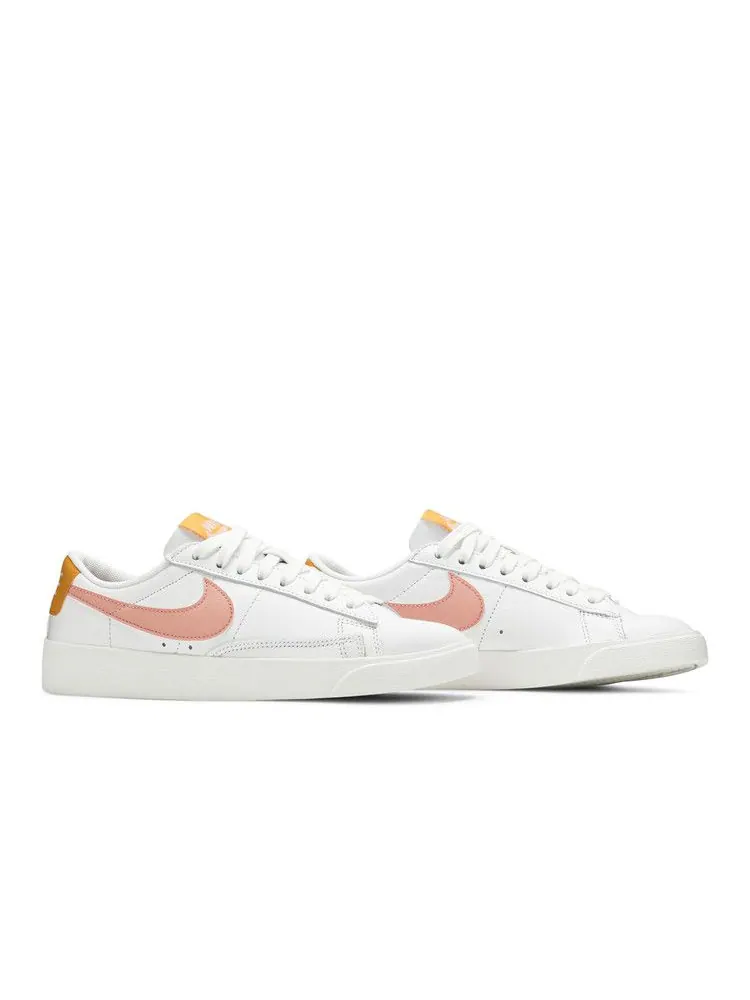 Кроссовки Nike Wmns Blazer Low 'Pink Quartz' — изображение 9 из 9, белый/розовый