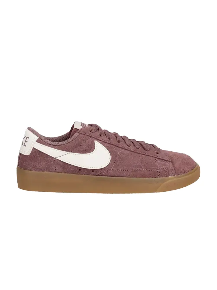 Кроссовки Nike Wmns Blazer Low SD 'Smokey Mauve' — изображение 1 из 1, коричневый