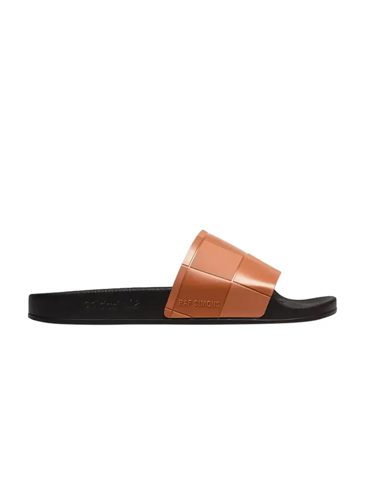 Кроссовки Adidas Raf Simons x Adilette 'Dark Brown Checkerboard' — изображение 1 из 1, коричневый
