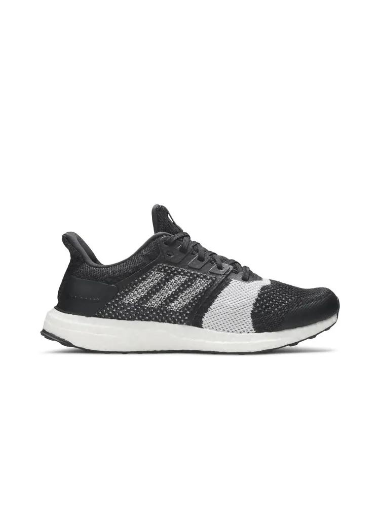 Кроссовки Adidas UltraBoost ST M 'Carbon' — изображение 1 из 4, черный