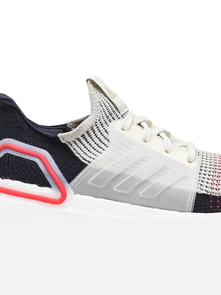 Кроссовки Adidas UltraBoost 19 'Clear Brown' — изображение 2 из 8, коричневый