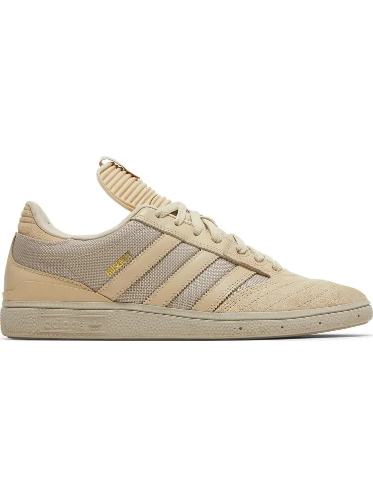 Кроссовки Adidas Undefeated x Busenitz 'Dune Gold' — изображение 1 из 8, загар