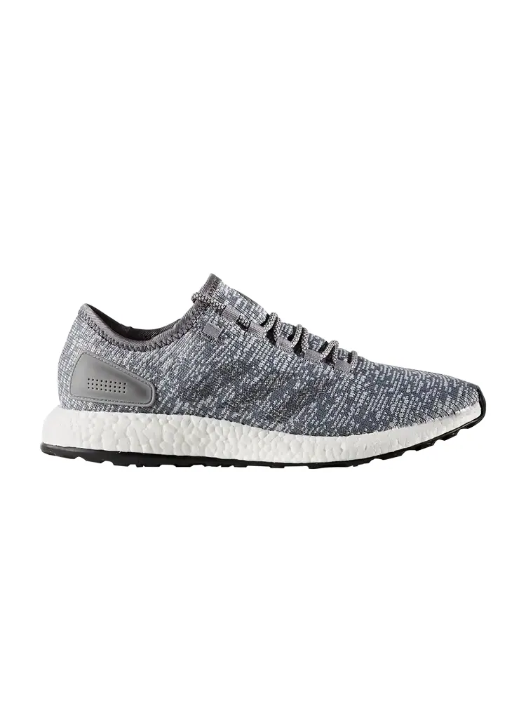 Кроссовки Adidas PureBoost 'Grey' — изображение 1 из 4, серый