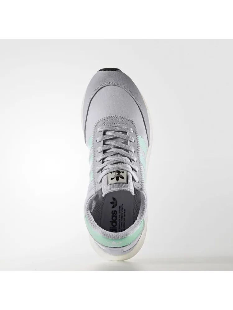 Кроссовки adidas Iniki Runner 'Light Solid Grey' — изображение 2 из 6, серый
