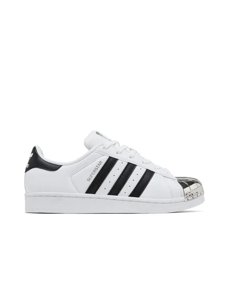Кроссовки adidas Wmns Superstar 'Metal Toe' — изображение 2 из 9