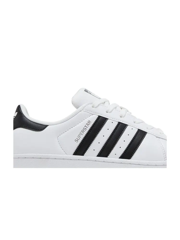 Кроссовки adidas Wmns Superstar 'Metal Toe' — изображение 3 из 9