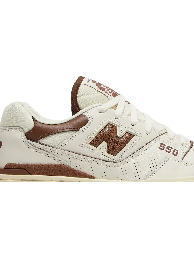 Кроссовки New Balance Aimé Leon Dore x 550 'Brown' — изображение 2 из 8, белый