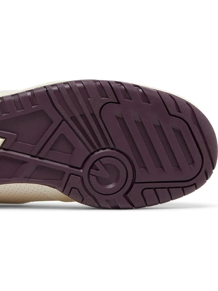 Кроссовки New Balance Aimé Leon Dore x 550 'Purple' — изображение 5 из 8, белый