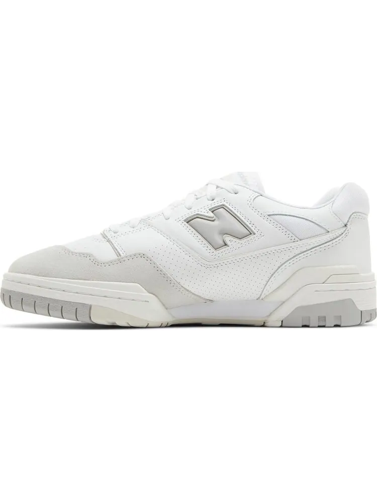 Кроссовки мужские New Balance 550 на плоской подошве — изображение 3 из 8, белый