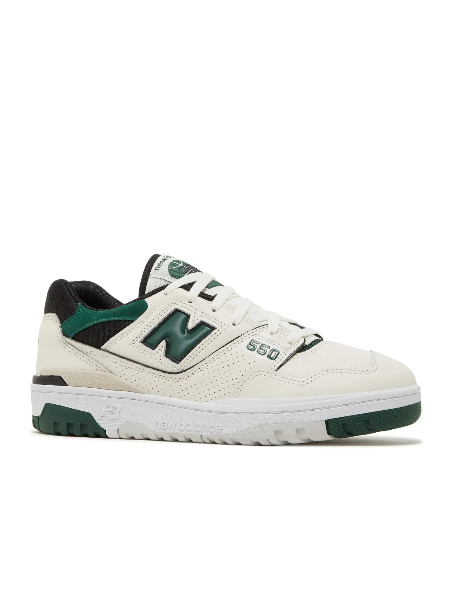 Кроссовки New Balance 550 'Sea Salt Pine Green' — изображение 2 из 4, белый