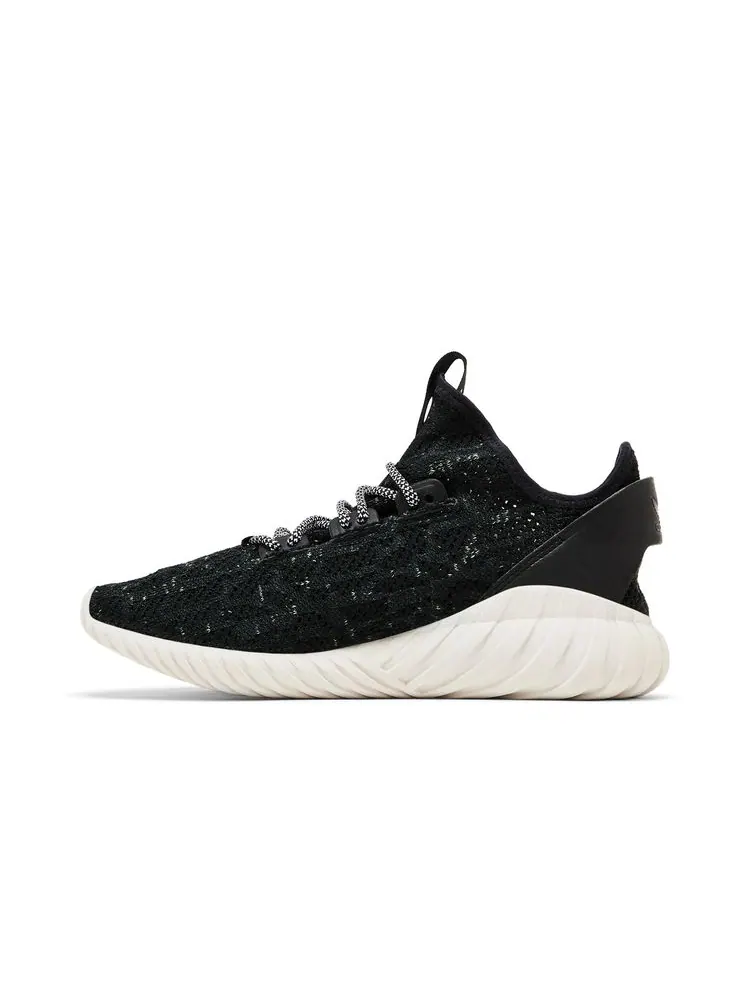 Кроссовки Tubular Doom Primeknit J 'Black White' — изображение 3 из 8, белый