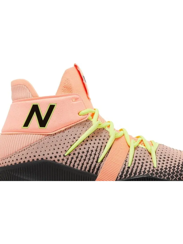 Кроссовки New Balance OMN1S 'Sunrise' — изображение 2 из 8, желтый