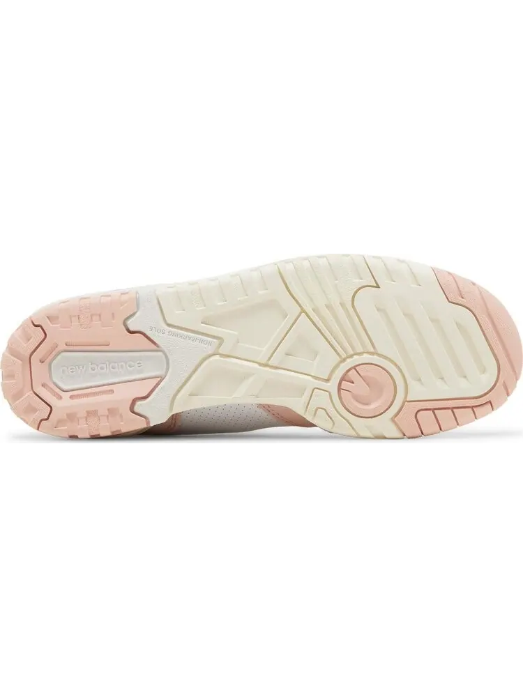 Кроссовки New Balance Wmns 550 'White Pink Sand' — изображение 5 из 9, белый