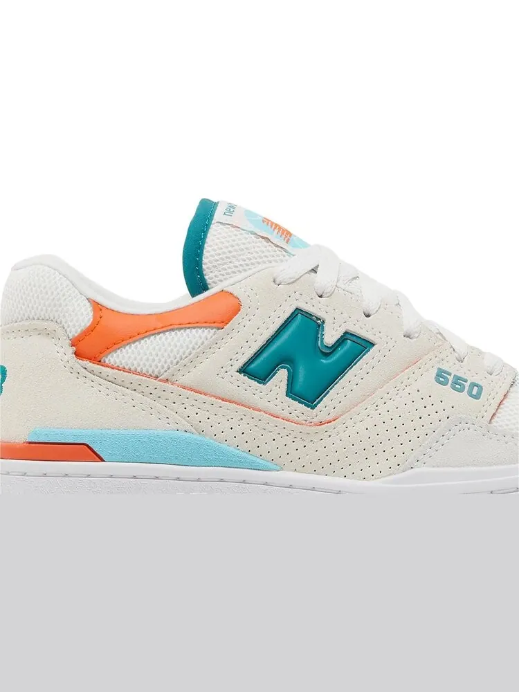 Кроссовки Wmns 550 'Sea Salt Verdigris' — изображение 2 из 4, бежевый
