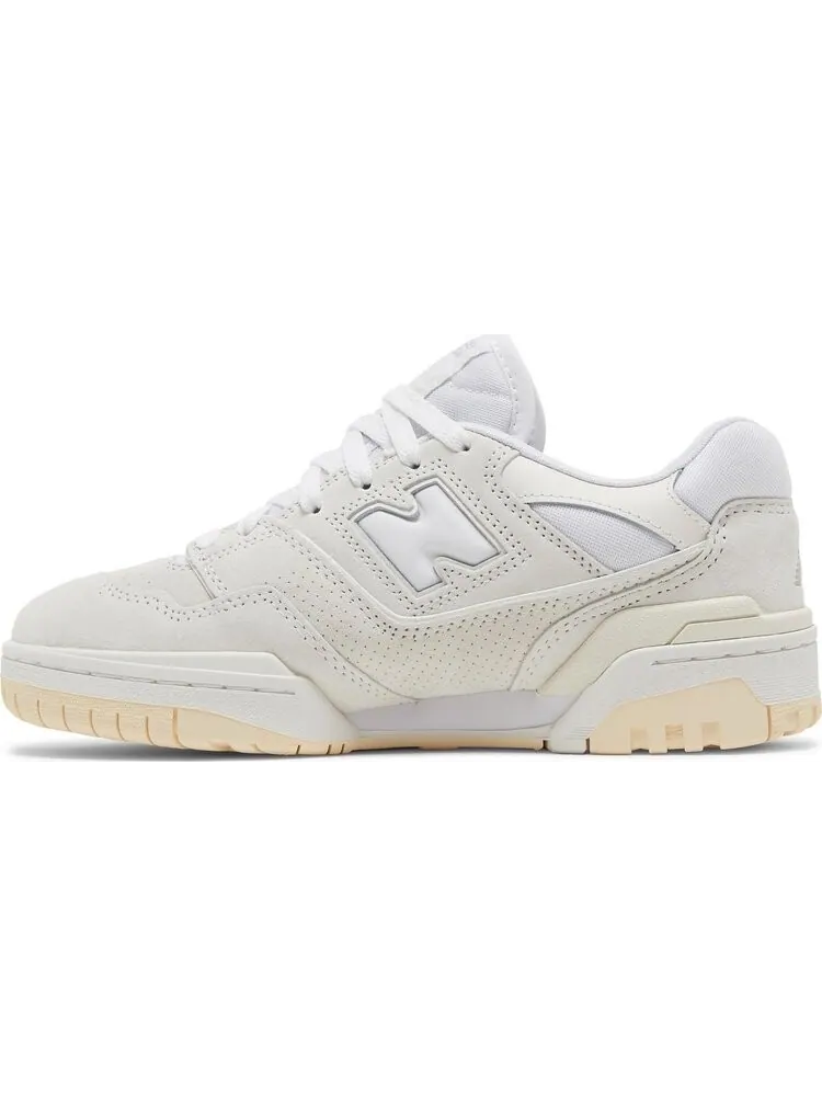 Кроссовки New Balance Wmns 550 'Sea Salt Macadamia Nut' — изображение 3 из 8, белый
