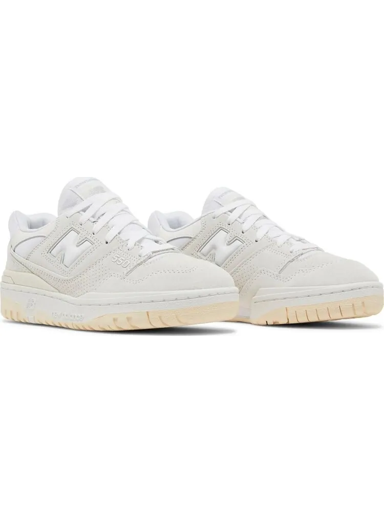 Кроссовки New Balance Wmns 550 'Sea Salt Macadamia Nut' — изображение 8 из 8, белый