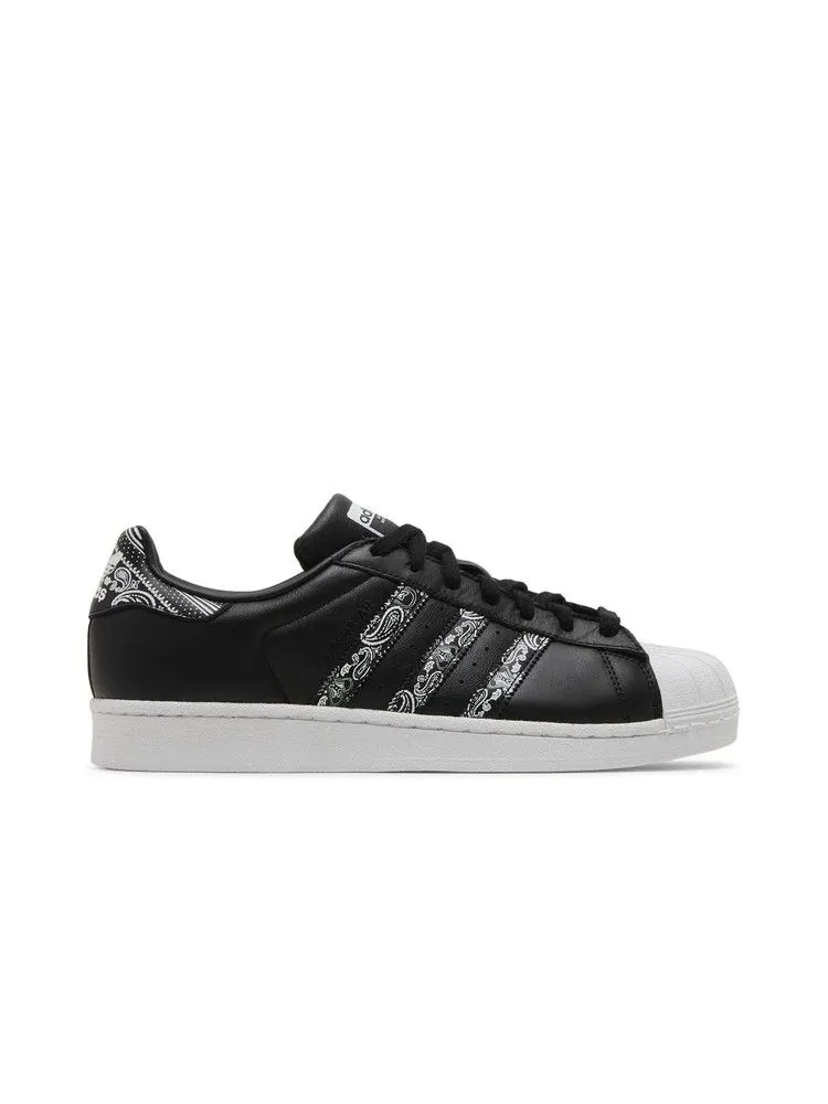 Кроссовки adidas Superstar 'Graffiti' — изображение 2 из 9, черный/белый/черный