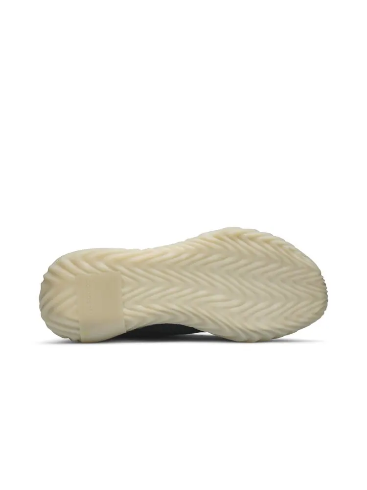Кроссовки Adidas Sobakov 'Carbon' — изображение 4 из 4, черный